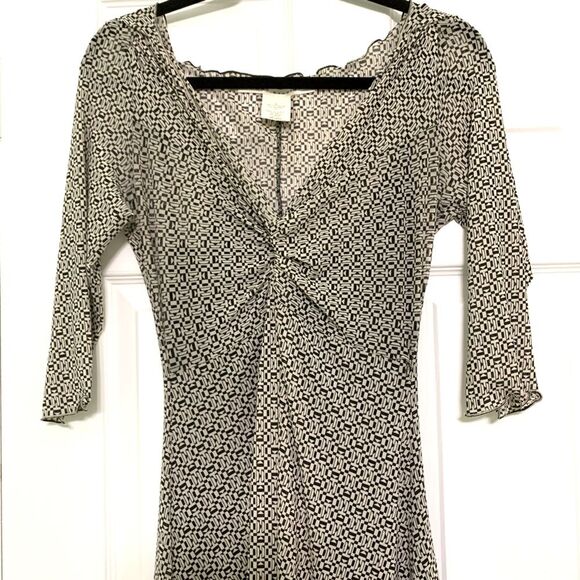 Max Studio V Neck Twist-Front Dress Geometric Print Black Cream Overlay - Picture 2 of 15